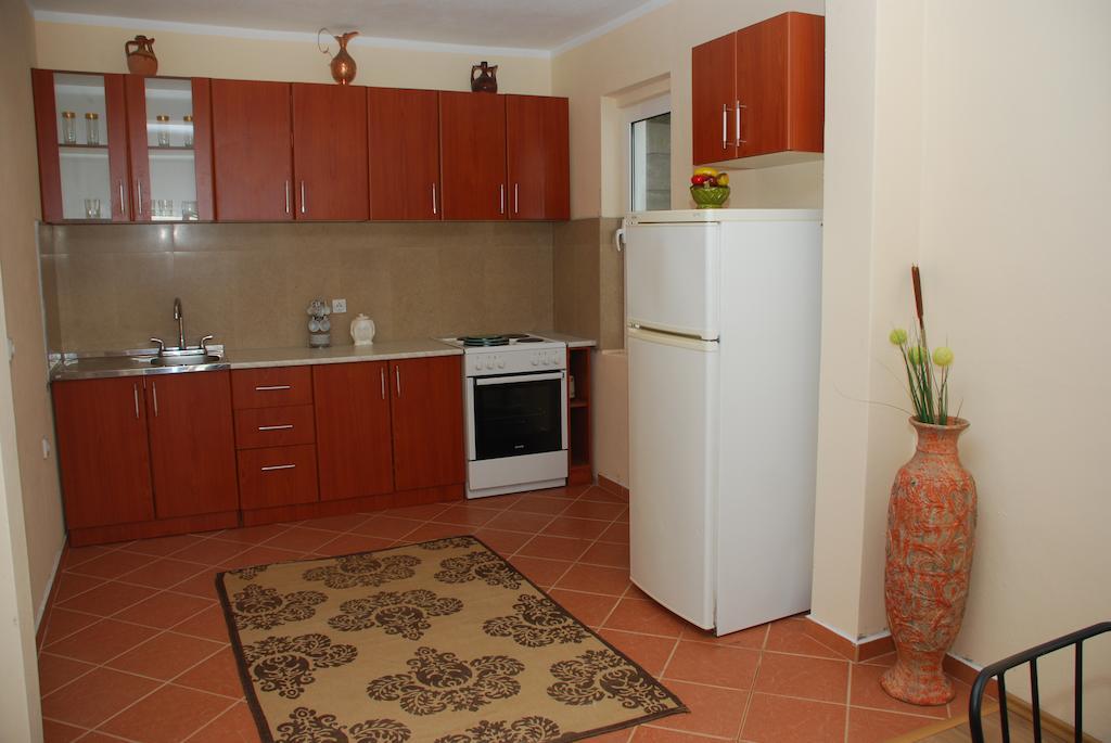 Apartments Ismy Ulcinj Habitación foto
