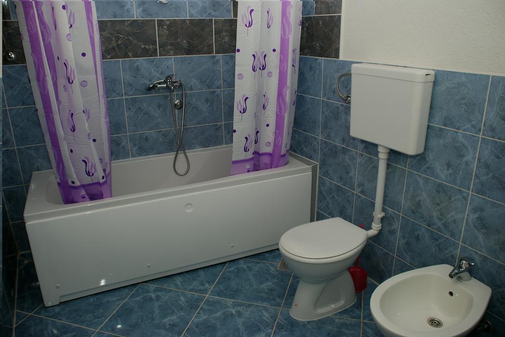 Apartments Ismy Ulcinj Habitación foto
